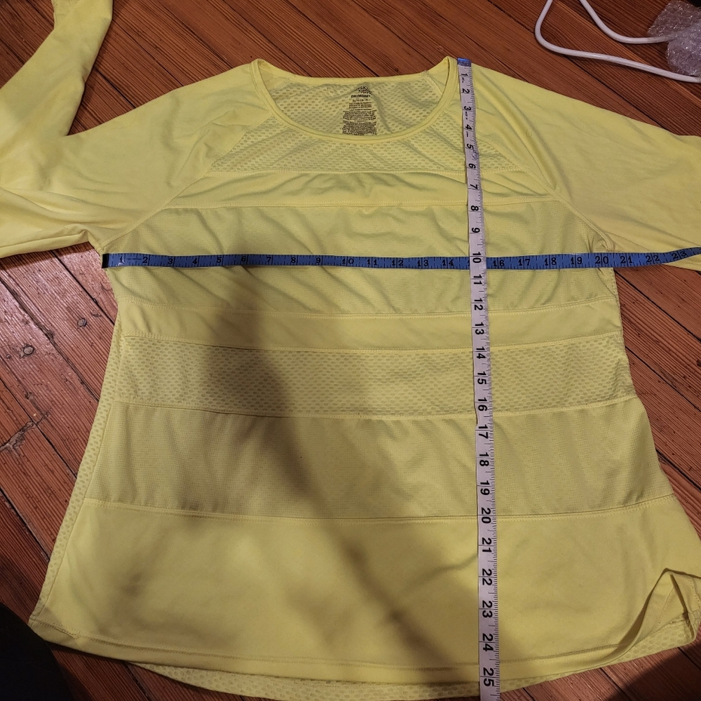 Danskin Yellow Performance Top